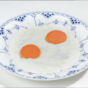 Omelet / scrambled eggs / fried eggs
